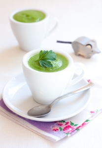 Green Machine Soup with mouse